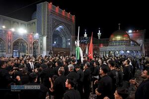 عزاداری شب سوم محرم در حرم مطهر رضوی
