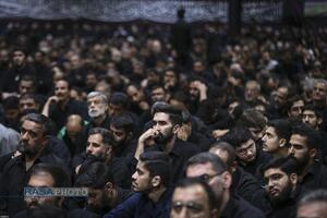 دومین شب مراسم عزاداری حضرت اباعبدالله الحسین (ع) از طرف رهبر انقلاب