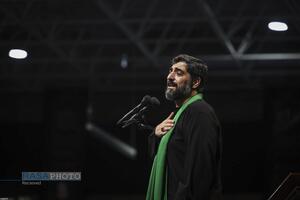 دومین شب مراسم عزاداری حضرت اباعبدالله الحسین (ع) از طرف رهبر انقلاب