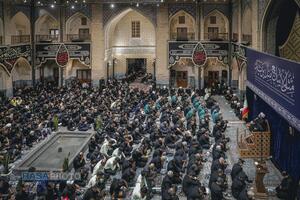 عزاداری روز عاشورای حسینی در مدرسه دو درب حرم مطهر رضوی