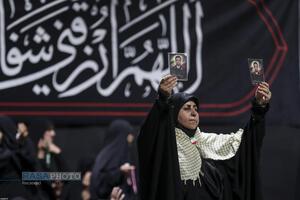 مراسم عزاداری شام غریبان حسینی در جوار محل شهادت قائد شهید
