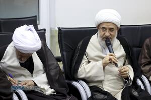 دیدار پزشکیان با اعضای جامعه مدرسین حوزه علمیه قم
