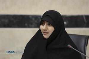 نشست هم‌اندیشی بانوان و آیین تشییع امام شهید انقلاب