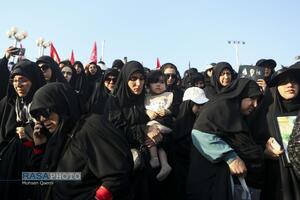حال‌وهوای دلدادگان رهبر شهید انقلاب در نخستین روز وداع