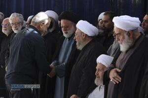 اقامه نماز بر پیکر مطهر رهبر شهید انقلاب اسلامی