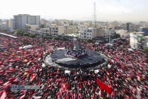 تشییع تاریخی رهبر شهید انقلاب در تهران -۲