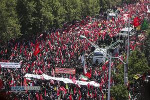تشییع تاریخی رهبر شهید انقلاب در تهران -۲
