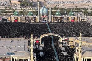 تصاویر هوایی تشییع پیکر مطهر امام مجاهد شهید در شهر مقدس قم