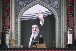 مراسم بزرگداشت امام شهید از سوی رهبر معظم انقلاب اسلامی