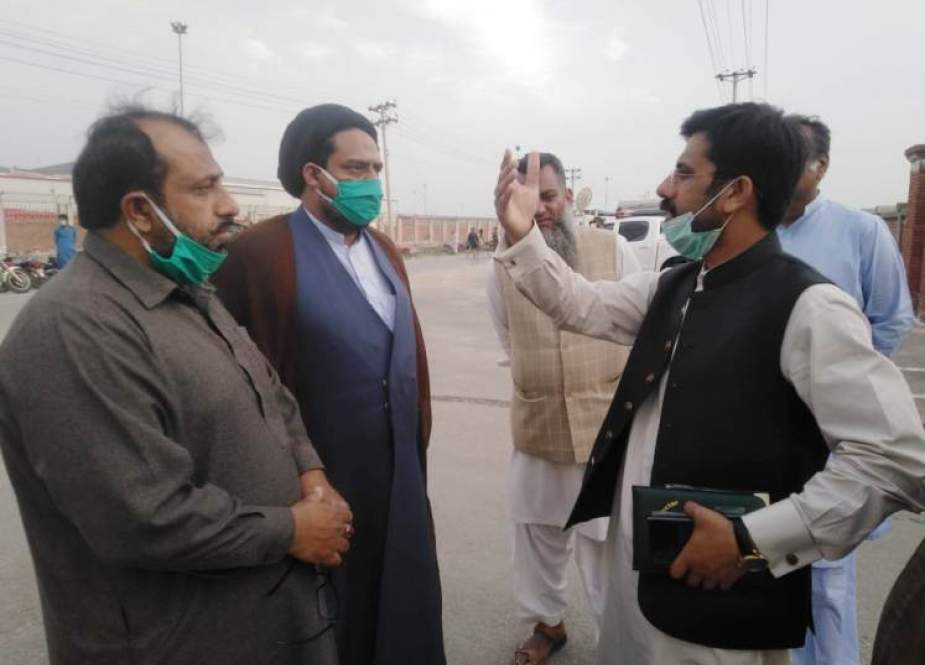 علامہ اقتدار نقوی کا قرنطینہ سنٹر کا دورہ، زائرین کی مشکلات حل کرنے کا مطالبہ