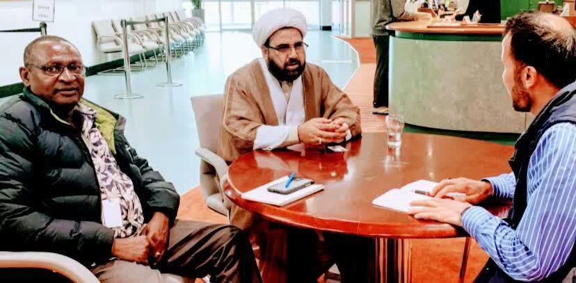 دین الہی دلوں کو جوڑنے اور ایک دوسرے کے عقیدے کے احترام کا درس دیتا ہے دین الہی دلوں کو جوڑنے اور ایک دوسرے کے عقیدے کے احترام کا درس دیتا ہے