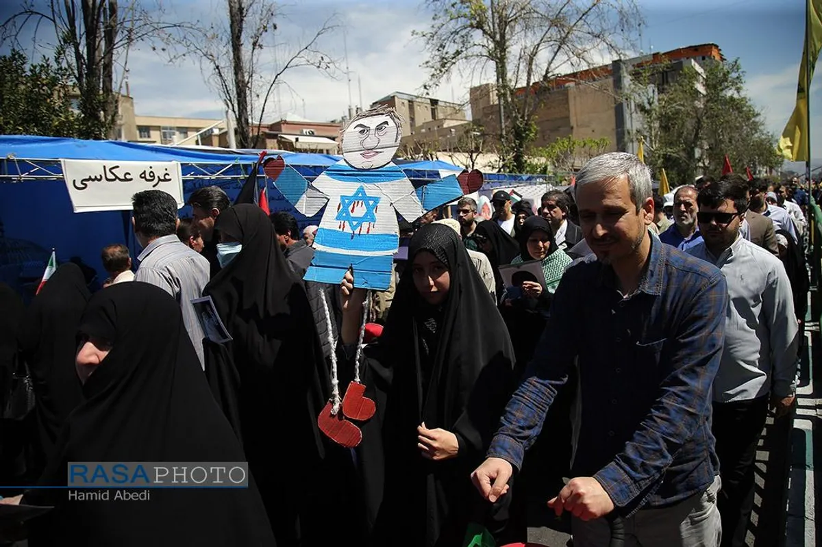 راهپیمایی حماسی و تشییع شهدای راه قدس مردم تهران