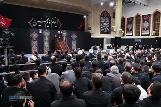 مراسم عزاداری شب تاسوعای حسینی (علیه&zwnj;السلام) در حسینیه امام خمینی (ره)