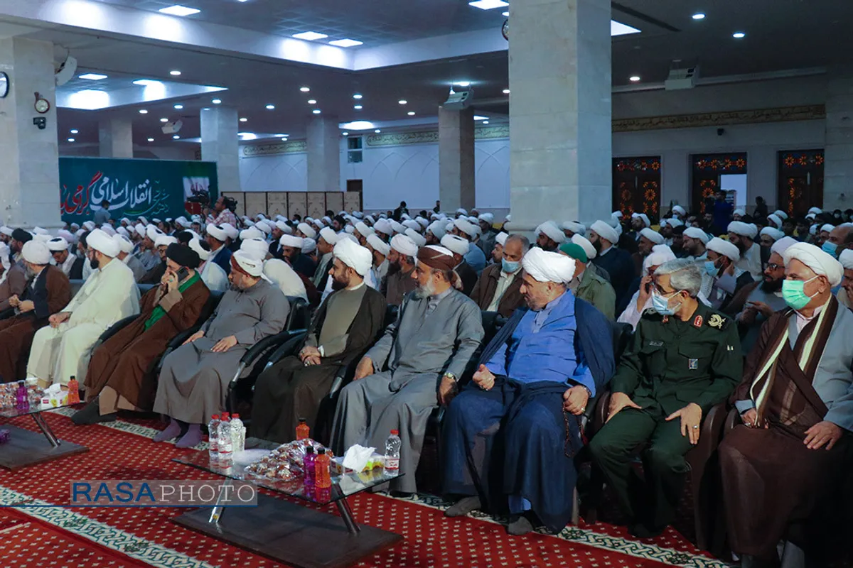 اجتماع عظیم علمای شیعه و اهل سنت هرمزگان همزمان با ولادت امیرالمومنین (ع) و دهه فجر