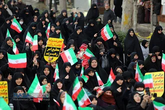 راهپیمایی نمازگزاران مشهد در حمایت ازسپاه و اقتدار و امنیت نظام اسلامی