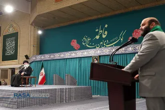 دیدار مداحان اهل&zwnj;بیت (علیهم&zwnj;السلام) با مقام معظم رهبری