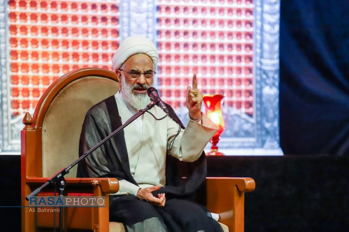 مراسم بزرگداشت شهدای اقتدار و چهلم شهدای روحانیت
