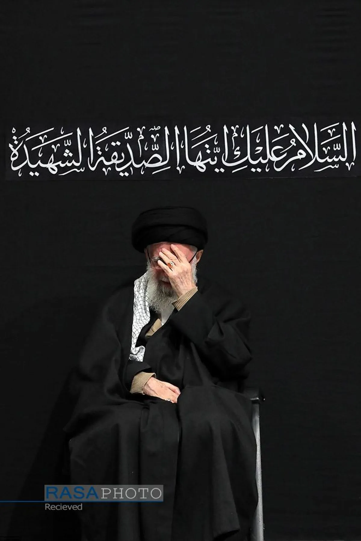 عزاداری شب شهادت حضرت فاطمه&zwnj;زهرا (سلام&zwnj;الله&zwnj;علیها) با حضور رهبر انقلاب