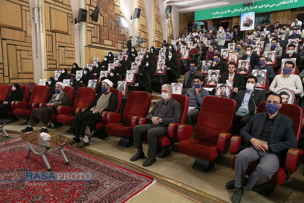 ارتباط تصویری نمایندگان تشکل&zwnj;های دانشجویی با مقام معظم رهبری