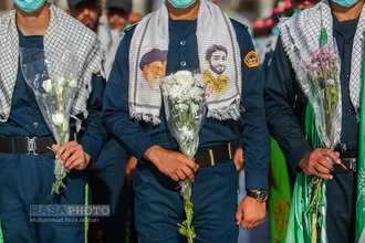 &laquo;عهد سربازی&raquo; نیرو&zwnj;های مسلح با امام زمان (عج) در جمکران&lrm;&lrm;