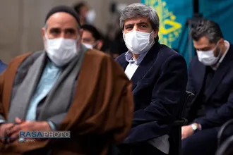 دیدار جمعی از مداحان اهل&zwnj;بیت (علیهم&zwnj;السلام) با مقام معظم رهبری