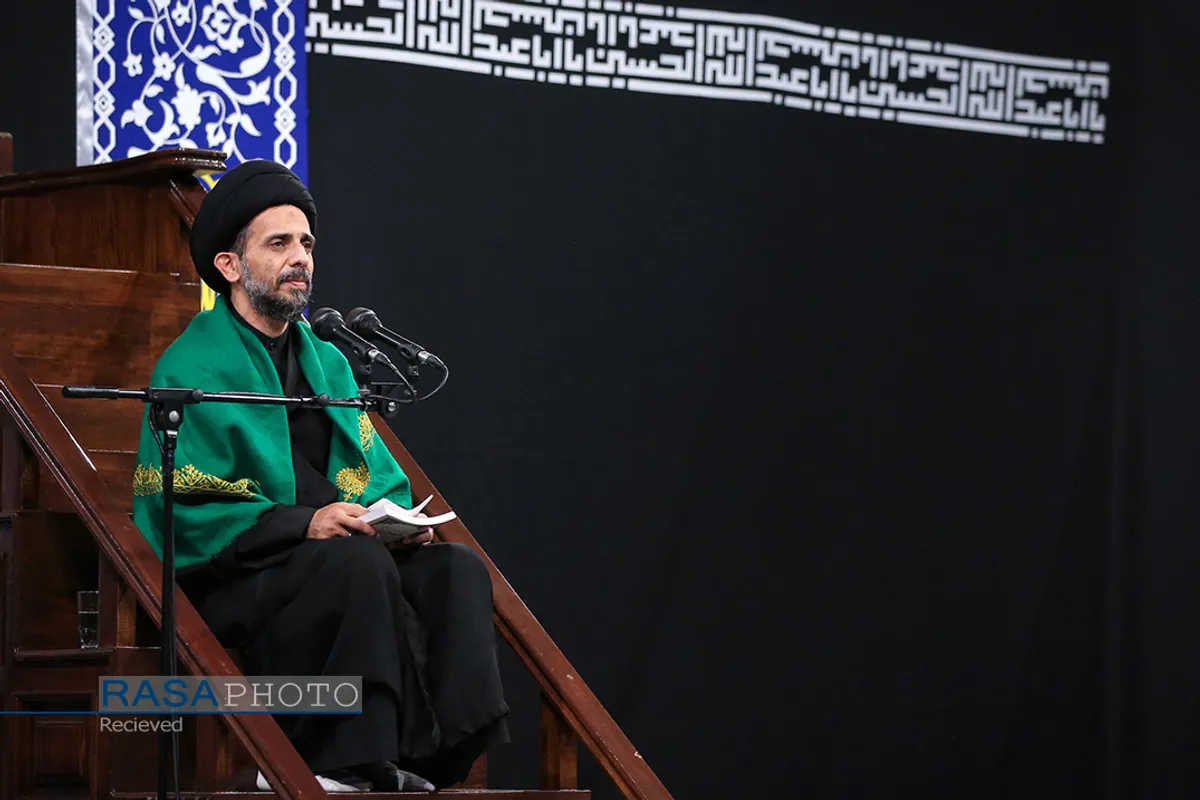 مراسم عزاداری شب شام غریبان حسینی (علیه&zwnj;السلام) در حسینیه امام خمینی (ره)