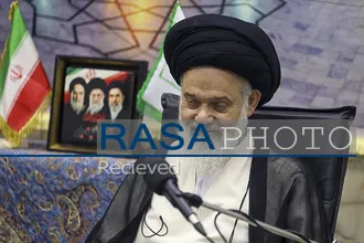 حضور رئیس قوه قضائیه در جلسه شورای عالی جامعه مدرسین حوزه علمیه قم
