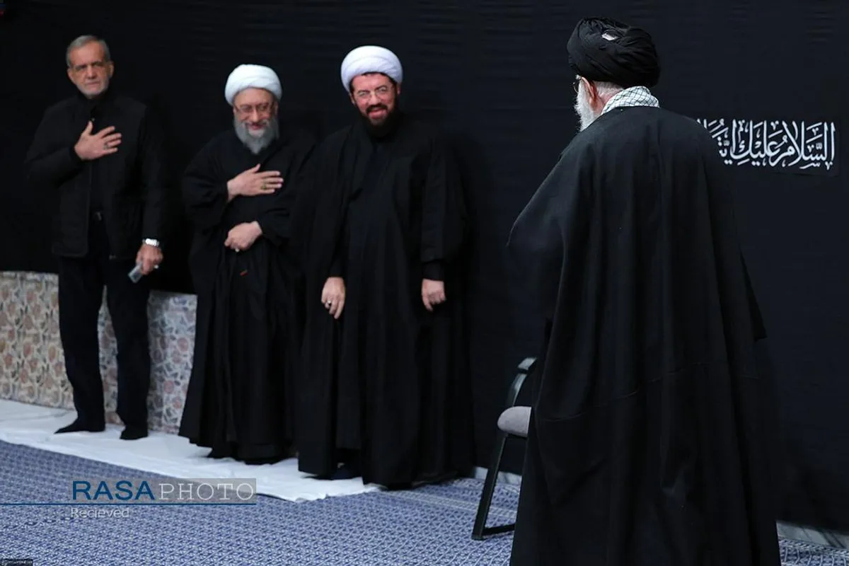عزاداری شام شهادت حضرت فاطمه&zwnj;زهرا (سلام&zwnj;الله&zwnj;علیها) با حضور رهبر انقلاب