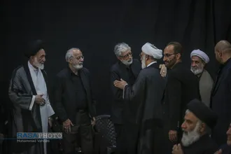 دومین روز مجلس یادبود رهبر شهید انقلاب اسلامی و شهدای خانوادهٔ امام شهید