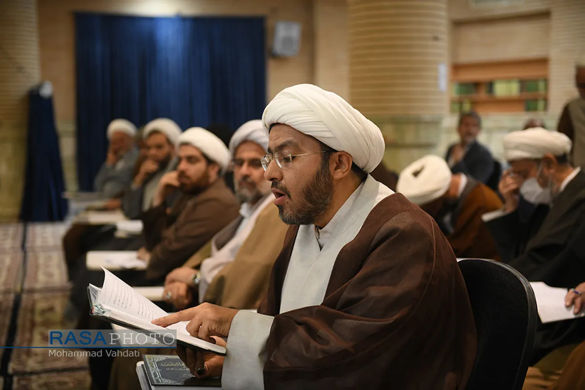درس خارج فقه بررسی فقهی بیمه توسط آیت الله محمد جواد فاضل لنگرانی