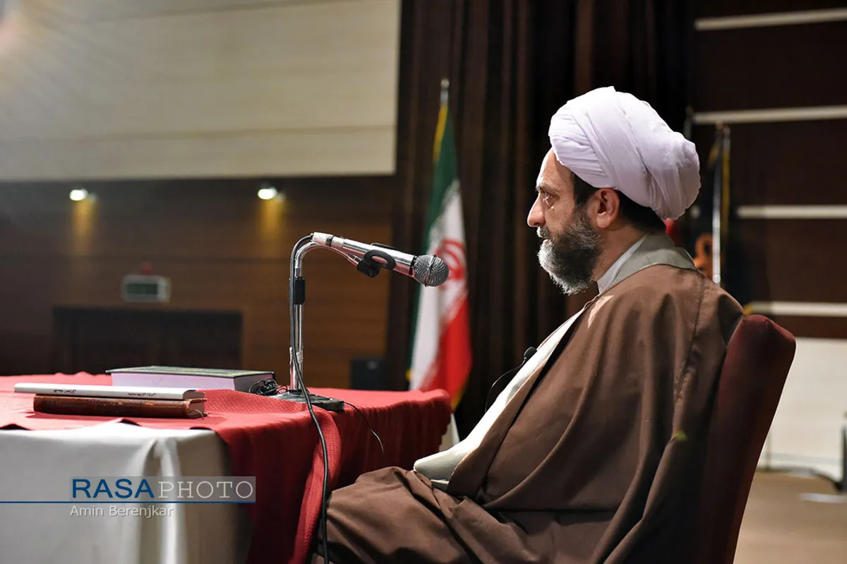 بزرگداشت علامه آیت الله محمد تقی مصباح یزدی (ره) در شیراز&lrm;&lrm;