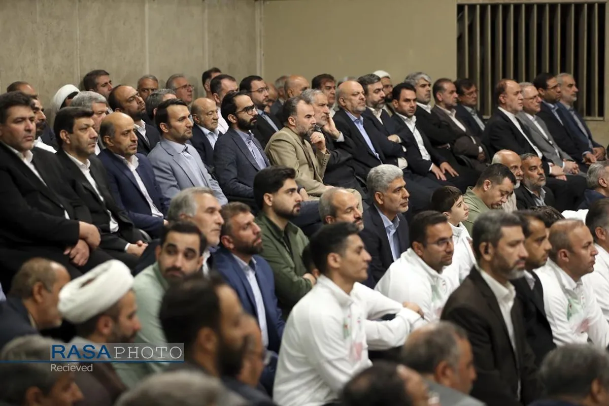 دیدار معلمان با رهبر معظم انقلاب