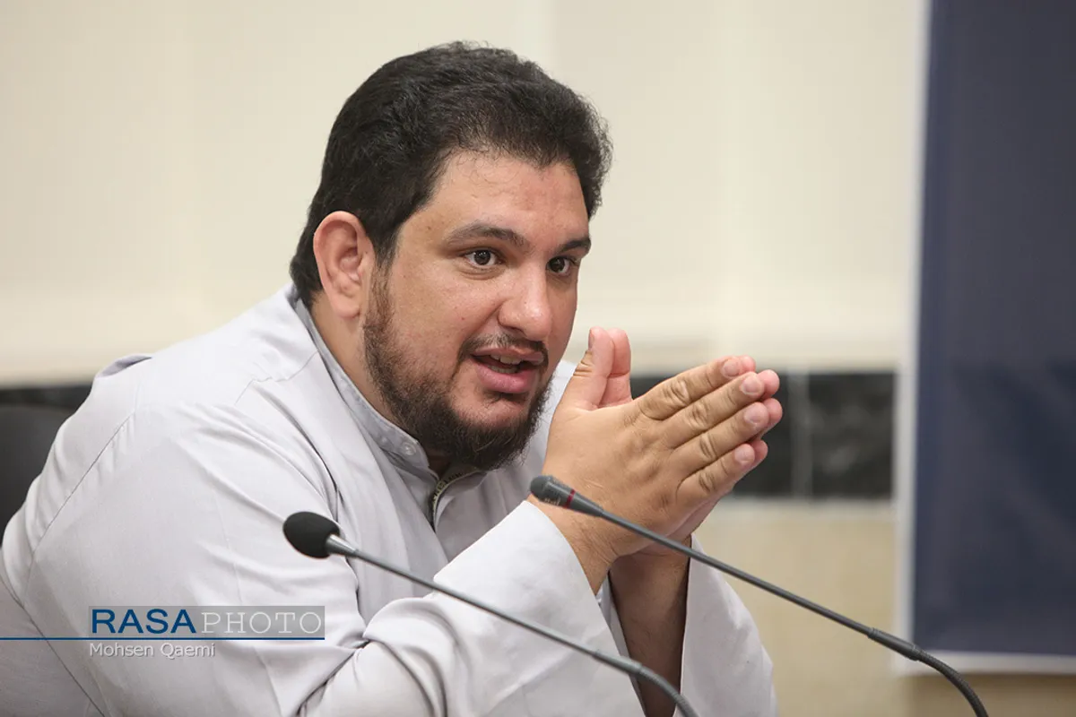 گعده یادداشت خوانی نویسندگان حوزوی