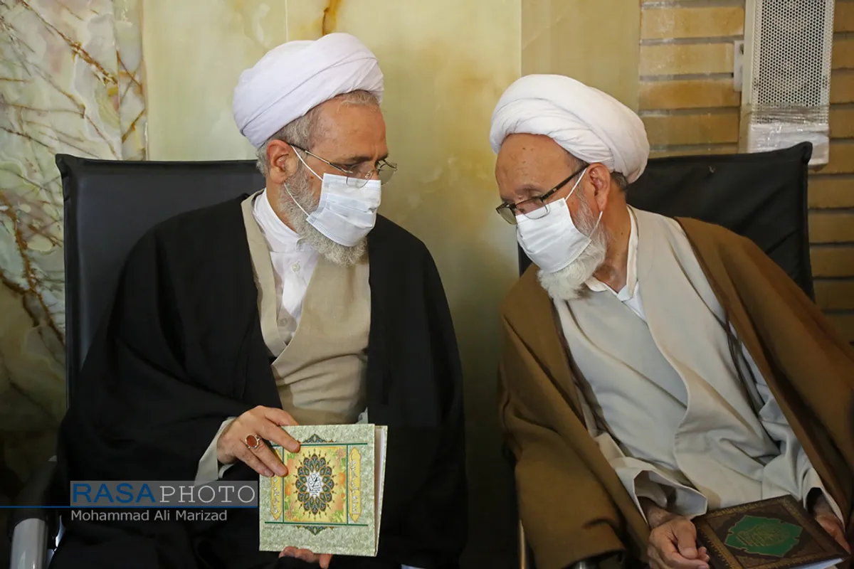 مراسم ترحیم آیت الله مجتهد شبستری در حرم کریمه اهلبیت (س)