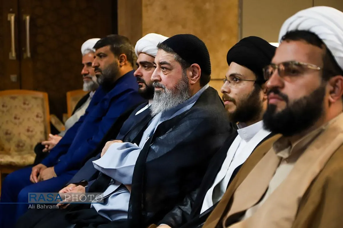 مراسم بزرگداشت شهید صفی الدین در دفتر حزب الله لبنان در قم