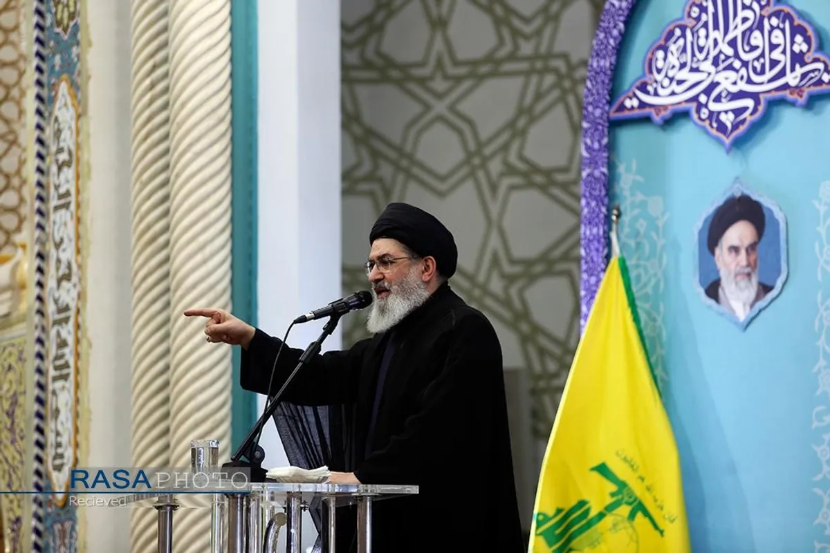 گرامیداشت فرماندهان شهید حزب&zwnj;الله در حرم بانوی کرامت