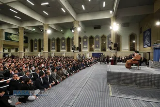 دیدار هزاران نفر از معلمان و فرهنگیان به&zwnj;مناسبت روز معلم با رهبر انقلاب