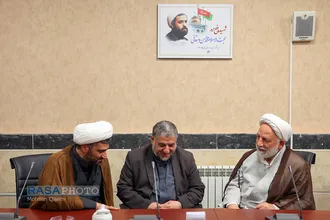 بزرگداشت نادر طالب&zwnj;زاده در نشست جهاد تبیین، رسانه و حوزه&zwnj;های علمیه