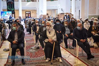مراسم ارتحال آیت الله مصباح یزدی در حرم مطهر احمد بن موسی (ع) در شیراز&lrm;