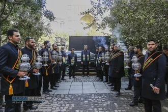 دسته عزای خادمان و زائران در سالروز رحلت حضرت معصومه (سلام&zwnj;الله&zwnj;علیها)