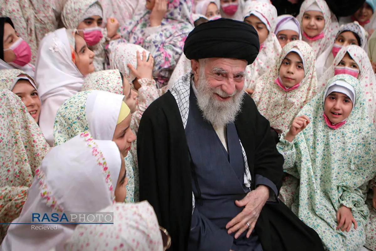مراسم جشن تکلیف دختران دانش&zwnj;آموز با حضور مقام معظم رهبری