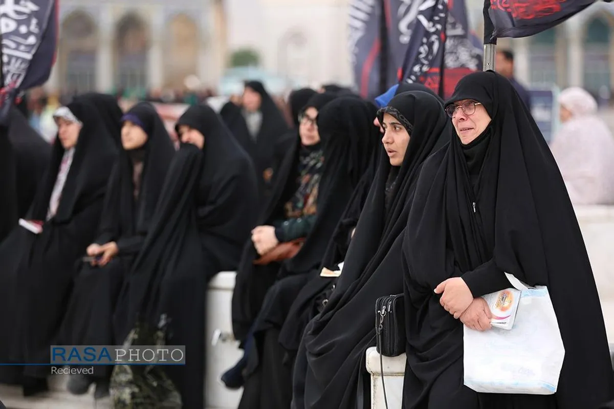 مراسم قرائت دعای عرفه امام حسین (ع) در مسجد جمکران