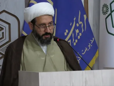اصلاح ساختارها و هم‌افزایی با نهادهای تبلیغی و علمی از الزامات تحقق حوزه «پیشرو و سرآمد»