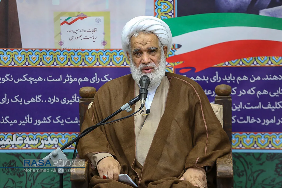 نشست بصیرتی و انتخاباتی با سخنرانی آیت الله کعبی
