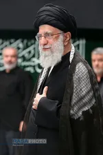 مراسم عزاداری حضرت اباعبدالله الحسین (علیه&zwnj;السلام) در شب تاسوعا با حضور رهبر انقلاب
