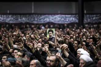 دومین شب مراسم عزاداری حضرت اباعبدالله الحسین (ع) از طرف رهبر انقلاب