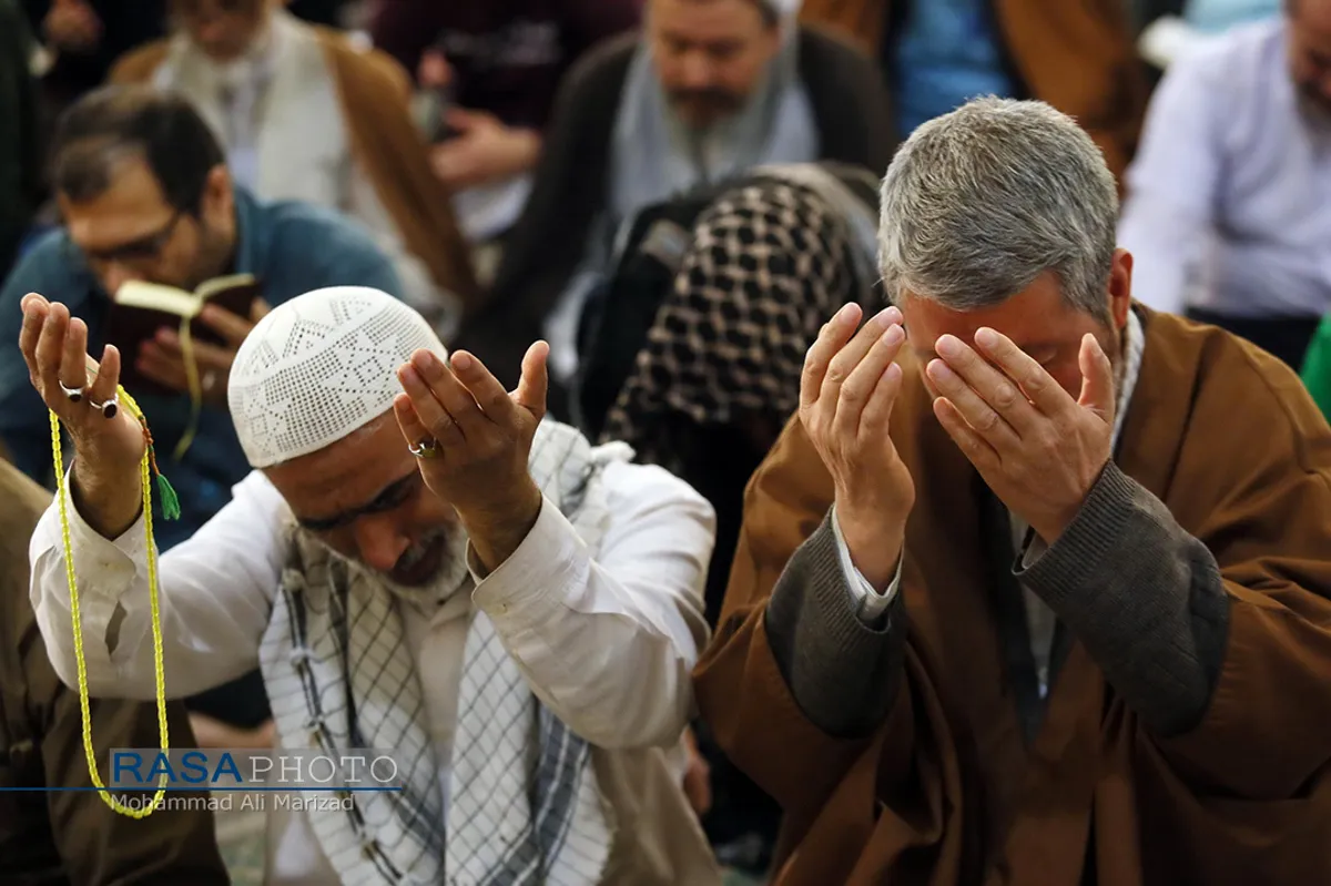 اعمال ام داود در مراسم معنوی اعتکاف | قم مسجد امام حسن عسکری
