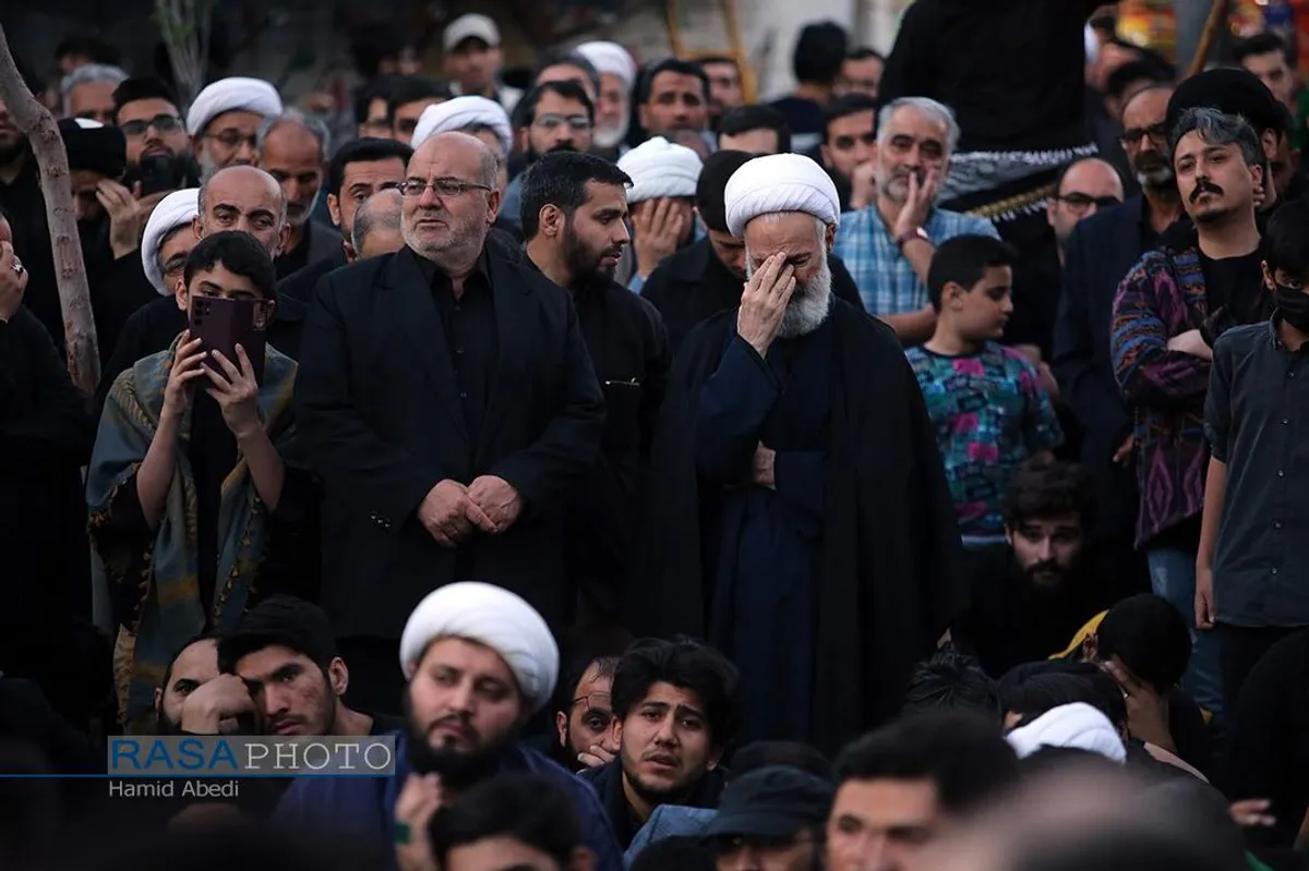 دسته عزاداری روز شهادت حضرت امیر المومنین (علیه&zwnj;السلام) با حضور حضرت آیت الله وحید خراسانی