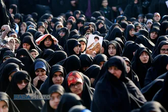 اجتماع دختران انقلاب در میدان امام حسین (ع) تهران