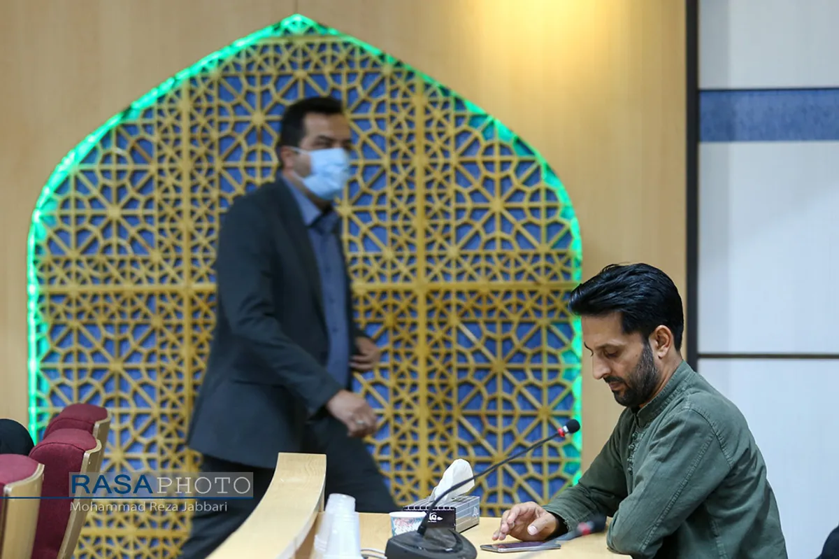 نشست خبری شاهچراغی استاندار قم